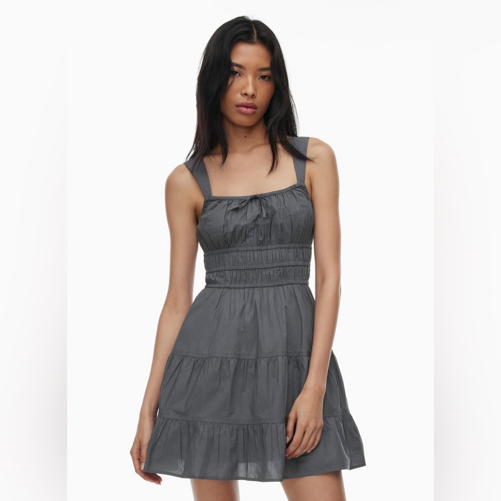 Aritzia dress. Sun dress. 100% cotton. Like new. Grey navy blue. Midi style